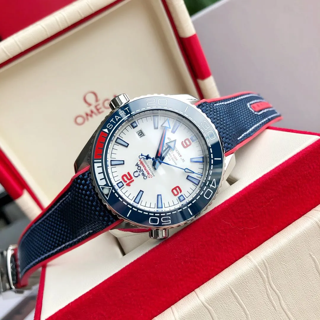 High-end replica 💰1240! TW Taiwan Factory💰1720! 2024 new customized Omega Seamaster series 600-meter America's Cup limited edition diving watch has arrived. It is exclusively customized with original synchronization details. Each watch number is engraved with an identification number and will never be repeated. The ceramic bezel is unique to the entire network. It has a Citizen movement internally and the external repair details are synchronized with the original. [Movement] Equipped with 💯 Brand new Japanese original 9015 automatic mechanical movement, 0️⃣ repair, accurate running time, strong practicality [Case] Made of 316L stainless steel, electroplated in the vacuum furnace of the entire network, equipped with the only original ceramic one-way rotating chronograph ring in its class [Bracelet] Official synchronous rubber strap or 316 stainless steel chain of the Seamaster 600m Diving Watch produced by GD, with the only original push-pull adjustable clasp in its class ⚠️Please look for the exclusive quality of GD products