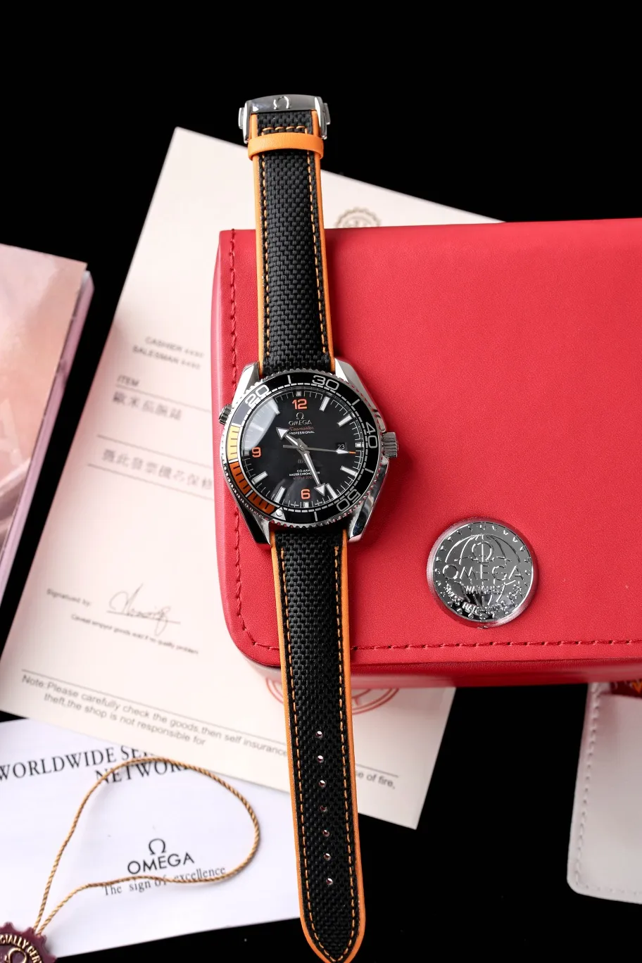 【Foreign trade import】💰1160! OMEGA - 🐻OMEGA Style: Seamaster Universe Ocean series replica one-to-one men's mechanical watch Size: 44mm13mm Movement: Fully automatic movement (GNT) Mirror: Blue light-coated glass Ring: Ceramic ring Material: 316 stainless steel case (Taiwan factory) Strap: Taiwan tape (surface canvas) Buckle: Original folding buckle (Please pay attention to the movement details and case details, which are not ordinary products in the market)