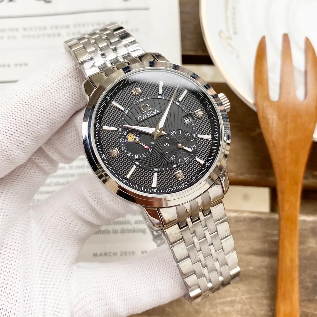 【High-end replica】💰1360! Omega's premium men's watch has a four-hand separated moon design, noble atmosphere, gentlemanly style, excellent quality, and is selling well all over the city. Using fully automatic mechanical movement, top-grade 316 stainless steel case, imported calfskin strap, mineral super mirror, size 40*13