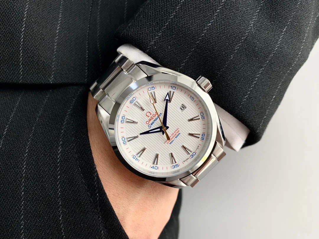 【High-end replica】💰1160! OMEGA-OMEGA🎉Seamaster series men's watch, imported fully automatic Citizen 8215 mechanical movement, 316L stainless steel case, sapphire mirror, stainless steel strap, 40mm diameter, 10mm thick, OMEGA-OMEGA🎉men's watch, simple three-needle, achieving eternity, appreciate the Omega Master watch.