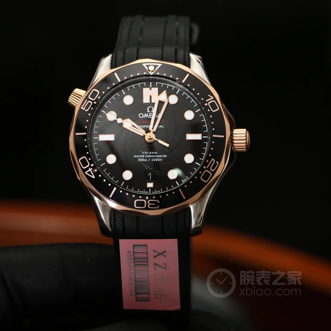 【High-end replica】💰1240! Omega (noble quality, return of exquisite products) [hot style] Type: fine men's watch (top) [Seamaster series] Strap: imported rubber/316L stainless steel strap (comfortable) [synchronized original details] Movement: top mechanical movement (stable) [exclusive printing on bottom cover glass] Material: mineral super mirror (wear-resistant) embossed essence, vast atmosphere, ingenuity, wrist treasure Size: diameter 42mm, thickness 12mm. Hot sale! Welcome to reprint! . Please look for XZ factory quality! XZ factory highly recommends this model! 🔺🔺🔺 [Produced by