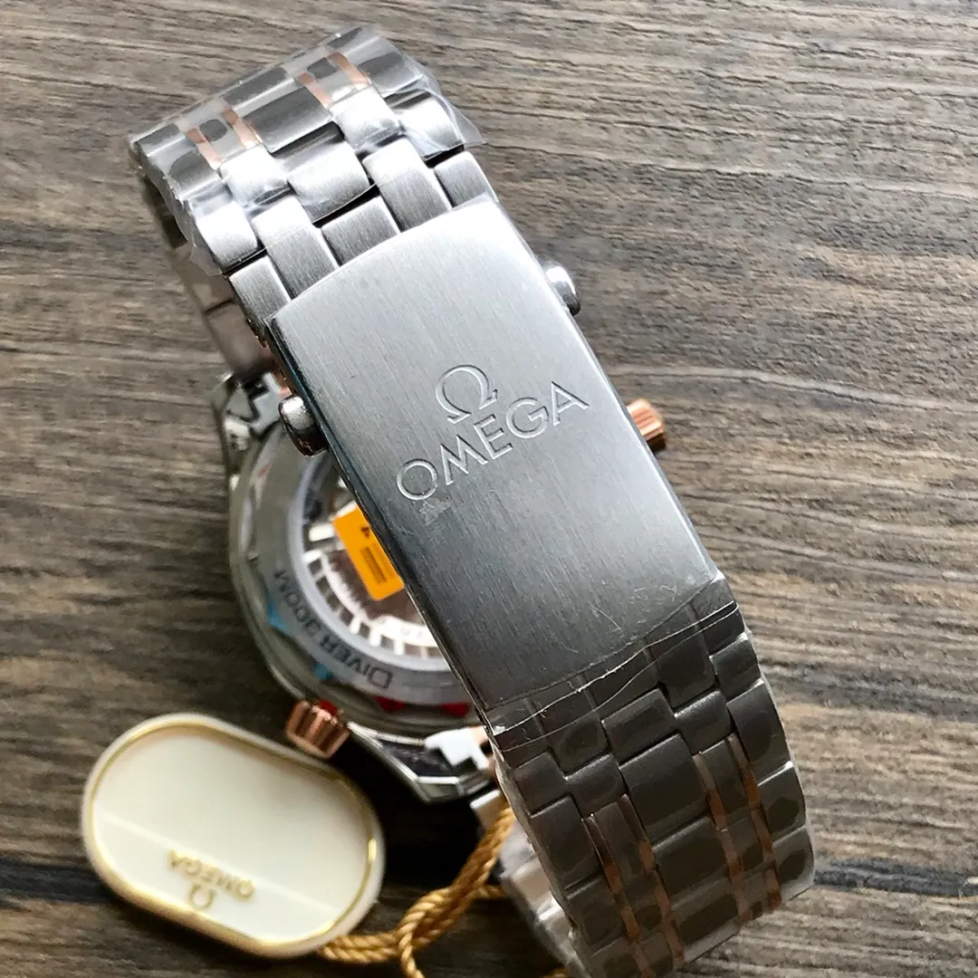 【Produced by Tw】Omega Seamaster 300m 42mm Diving Watch, now you can order the steel strap model with a cloth strap! Quantity is limited! Omega Seamaster series, made of 300M 316 stainless steel! Equipped with 8800 movement! Real shots of shipment.