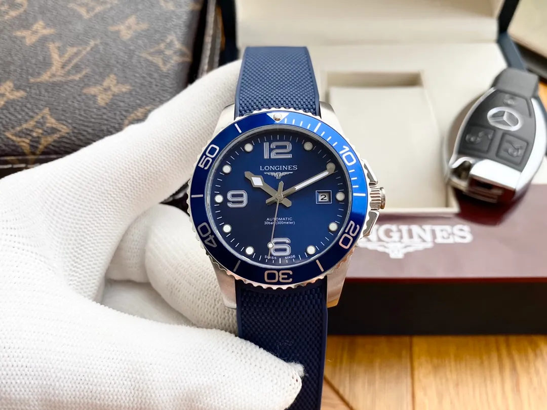 【Foreign trade import】💰1160! Longines-LONGINES Concas series 🎉Men's watch, fully automatic mechanical movement, 316 stainless steel case, stainless steel strap, diameter 40mm, thickness 12mm. This watch is not only suitable for young people who have just entered the workplace, but it is also a simple and elegant choice for long-term wear.