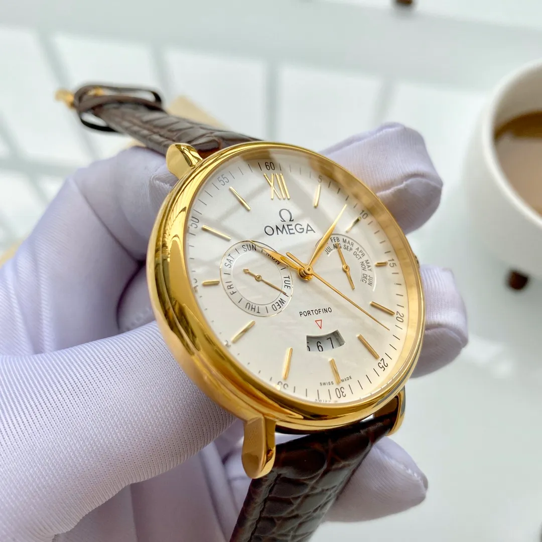【Foreign Trade Import】💰1440! Omega (Exquisite and wise work) High-definition real shot 🎈🎈 Type: Exquisite men's watch (more excellent) Best design Strap: Genuine leather strap (more comfortable) Movement: Top mechanical movement (stable) Material: Mineral super strong mirror (wear-resistant) Real man's wise style Strong three-dimensional sense Special design Return with great reputation Size: 43mm diameter 12mm thick high-definition real shot! quality assurance!