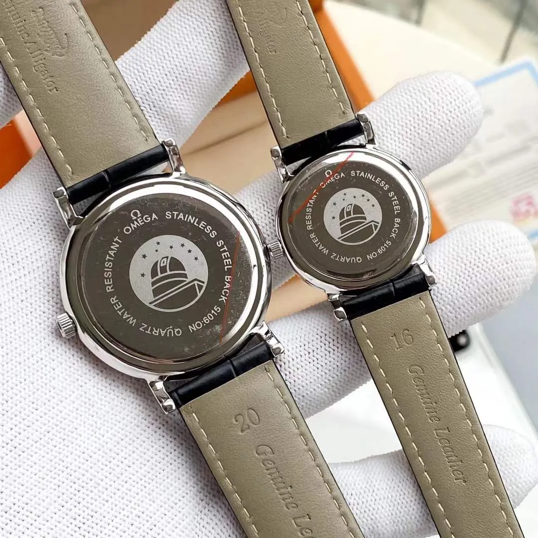 【Foreign Trade Import】💰760 each! OMEGA-OMEGA‼ ️The latest couple model, original imported quartz machine, 316L stainless steel case, mineral super strong glass mirror, imported genuine cowhide leather strap/stainless steel strap, male diameter 40mm, female version 30mm diameter, 8mm thick, simple and fashionable, classic best-selling, taken in kind, the quality is the same! ! ! 🔥Top quality products with constant quality🔥