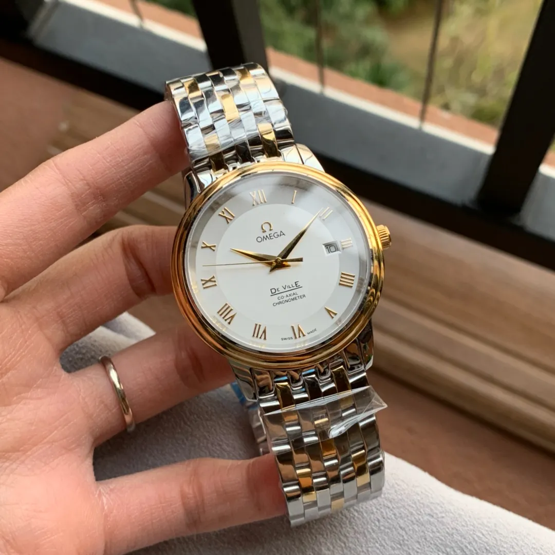 [Foreign trade import]💰1280 Omega (1:1 replica) [Type]: Fine men's watch [Strap]: Italian genuine cowhide leather strap (super breathable) [Movement]: Imported Citizen 8215 fully automatic mechanical movement (zero repair) is completely comparable to Citizen 8215 movement [Mirror]: Sapphire crystal glass (never scratched) Elegant taste, vast and ingenious Wrist treasure Size: diameter 40mm, thickness 9mm Hot sale on the market! Welcome to reprint!