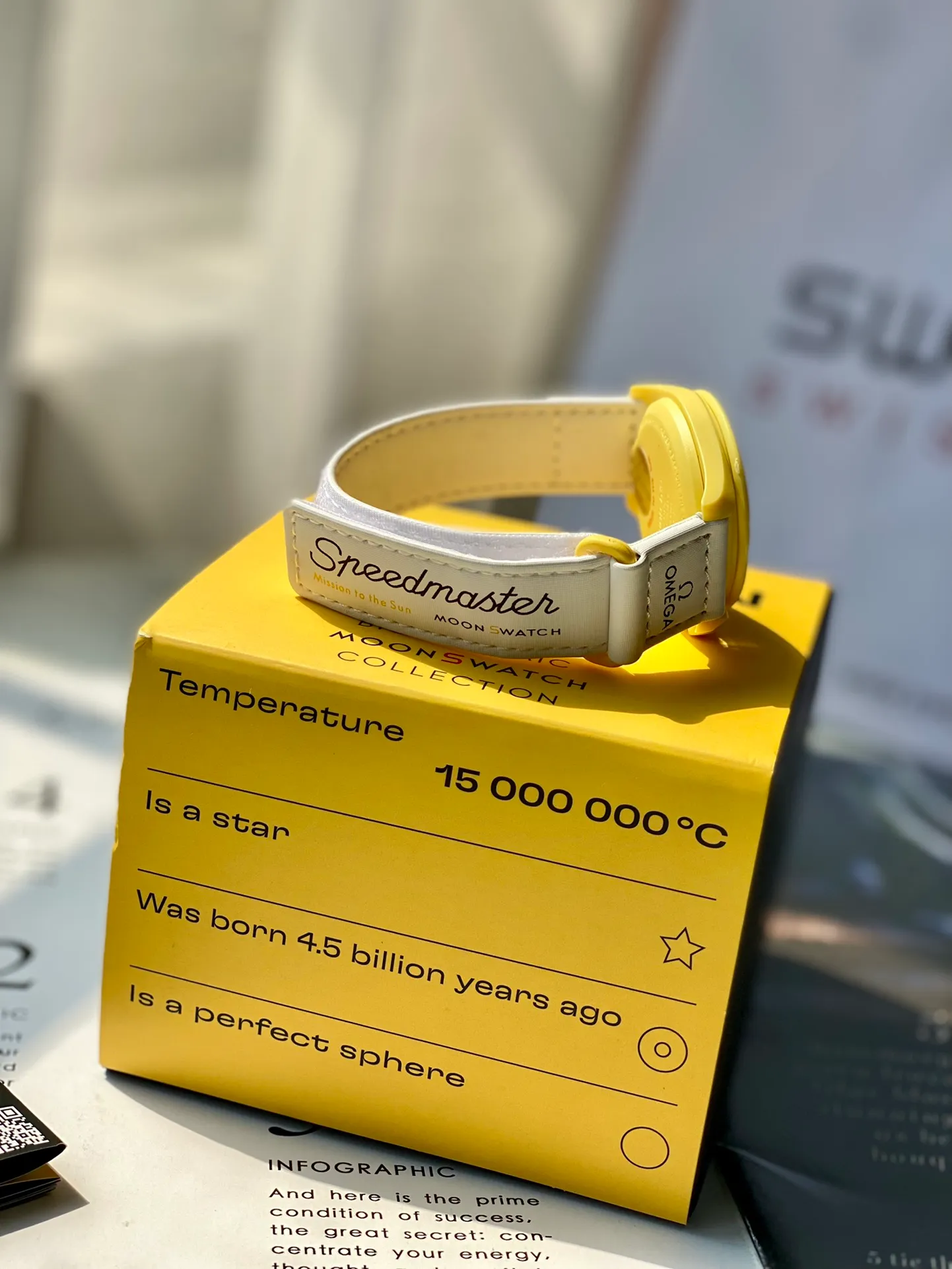 [Original order quality] 💰700! 【Purchasing quality】💰1040! It’s hard to find a watch in the world❗️❗️❗️Omega x Swatch co-branded watch is here! ! !  A total of 11 models 🔵 respectively represent the sun, Mercury, Venus, Earth, Mars, Jupiter, Saturn, Uranus, Neptune, Moon, and Pluto in the solar system. Internally equipped is Swatch’s quartz chronograph movement. Interestingly, the battery cover of each watch is printed with a photo of the planet represented by the watch. The photo is said to be provided by NASA.