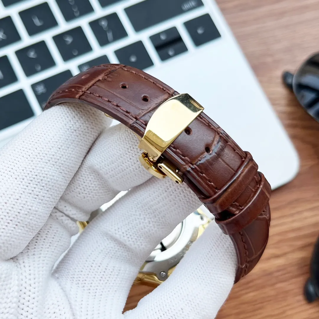 【High-end replica】💰1440! Omega-OMEGA Type: [Cool] Men's Watch Case: 316 fine steel (high quality workmanship) Strap: Imported calfskin/316 fine steel (two options available) Movement: Advanced customized fully automatic mechanical movement (stable travel time) Glass: Advanced strengthened coated mirror Size: diameter 43mm, thickness 13mm