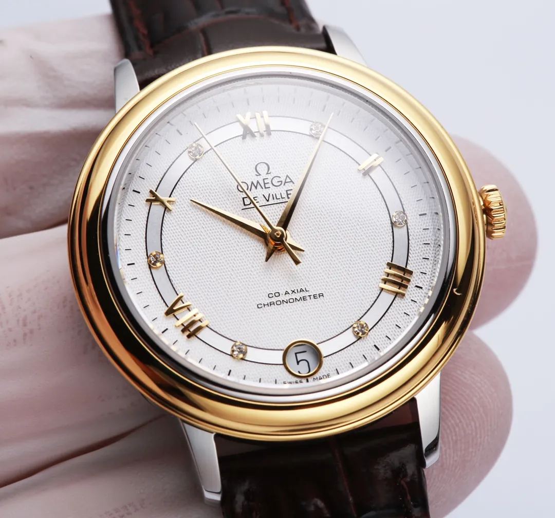 TW Taiwan factory 💰1900! Omega Butterfly Flying Saucer Series women's watch is produced in Taiwan factory: (This product has been strictly tested for waterproof pressure and is waterproof up to 200 meters🏊) ⚠️This model is shipped in the form of three codes in one. Returns and exchanges are all in three codes in one. Hope you understand!  Omega-OMEGA Deer Flying Butterfly Series Imported Swiss Quartz - Accurate Travel Time Swiss Quartz Women's Watch 316L Stainless Steel Perfect Texture Original Stretch Buckle (Same as Counter) Imported Double Sapphire Crystal Mirror (anti-scratch and wear-resistant) [Three Sizes in One] is the highest version on the market Women's size: 32.5mm thick 9mm (focus on original new machines) Focus is an attitude, produced by JH!