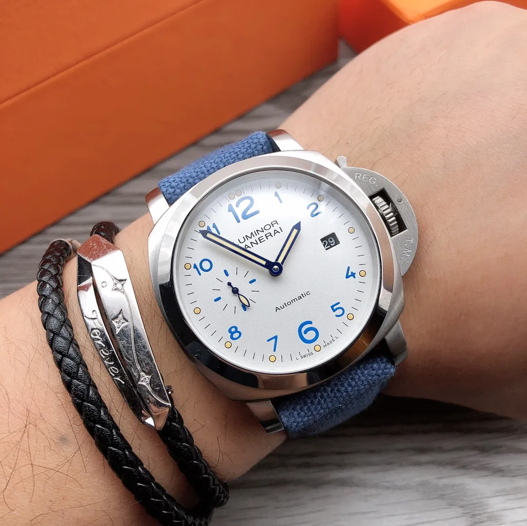 【High-end replica】💰1240! Panerai PAM00906 Series: LUMINOR DUE Style: Fully automatic, 47mm, Men's Material: Stainless steel Movement Manufacturer: Panerai Movement Type: Fully automatic imported Citizen 8215 mechanical movement Thickness: 5.3mm Balance wheel: Glucydur® balance wheel Vibration frequency: 21600 oscillations per hour 🎮Shock absorber: Incabloc shock absorber Number of gems: 21 parts