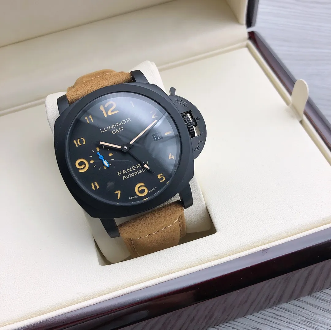 【High-end replica】💰1300! Panerai - PANERAI PAM 🎮Type: Men's top watch Movement: Fully automatic Citizen 8215 movement Case: 316L stainless steel case 🎮Mirror: Mineral strengthened glass Belt: Imported genuine cowhide strap is extraordinary, showing the charm of men Size: 44mm in diameter, 16mm in thickness 🎮Carefully created for you to take ultra-real physical pictures to give you a super-real physical picture experience
