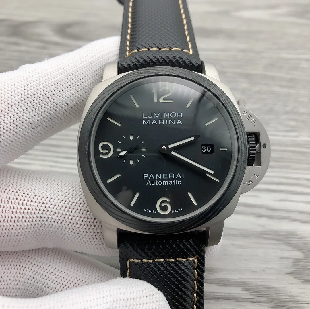 【High-end replica】💰1360! Panerai - PANERAI LUMINOR series PAM01662 🎮Type: Men's top watch Movement: Fully automatic mechanical movement Case: 316L stainless steel case 🎮Mirror: Mineral strengthened glass Belt: Imported genuine cowhide strap is extraordinary, showing the charm of men Size: diameter 44mm Thickness 16mm 🎮SJ carefully creates ultra-realistic photo shooting for you to give you a super-realistic photo experience