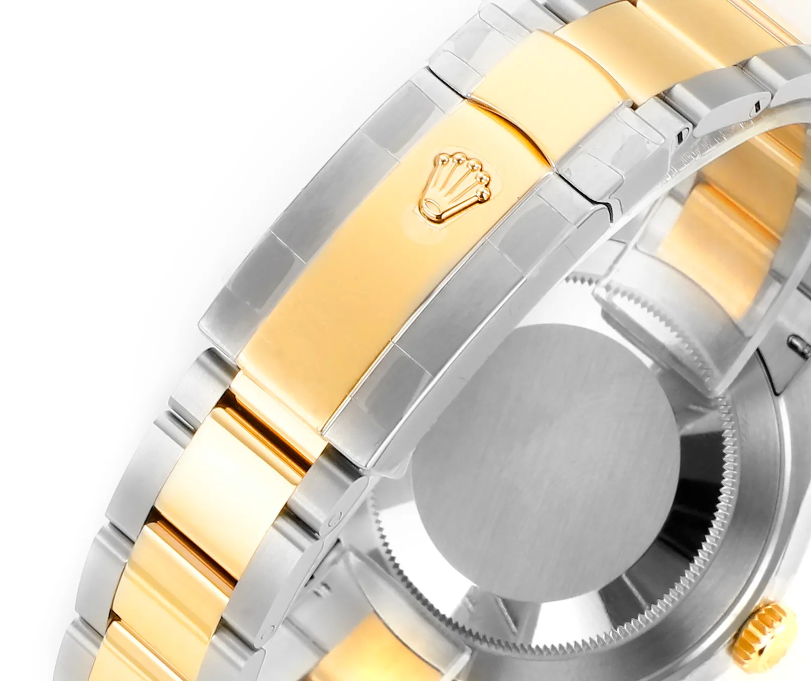 【High-end replica】💰1240! 【Customized all-in-one machine】💰1900! [Top replica] Private chat! ! ! The Rolex Datejust 41mm series creates a classic watch model. 1: The movement adopts Swiss 3235 movement. 2: In terms of material, the overall material is made of 904 steel. The curvature of the side of the case is polished in place, and the thickness of the side is consistent with the original. 3: Classic dog tooth collar. The platinum (electroplated) ring presents a radiant light effect that is extremely close to the original version, and the triangular pit pattern is clean and neat. 4: The watch mirror is made of real sapphire mirror, which increases the transparency of the watch. At the same time, it has been treated with anti-glare technology, making it very convenient to read watch data and has high hardness. 5: The only synchronous original thickness in the market is 11.5mm. This picture was taken in top reproduction quality!