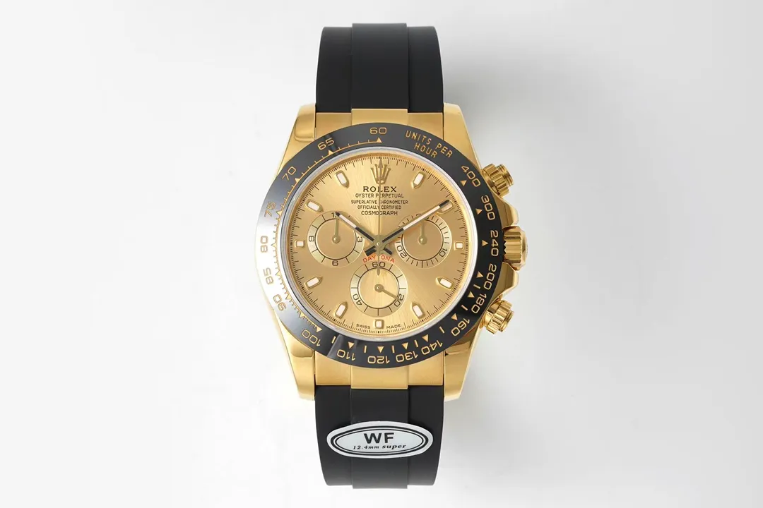 【Top replica】💰4500! Rolex Daytona is coming! A one-to-one replica of the original! All dials are carefully crafted and developed based on original genuine dials as templates! 904L fine steel 1:1 genuine replica manufacturing! Ultra-high precision polishing and detail processing! The bevel edge of the glass has the correct curvature, high transparency and good texture! The white steel scale ring and ceramic ring are oil-filled and electroplated with exquisite effects! Each one is literally an original genuine substitute dial! Unmatched by high imitations on the market! It is a special dial for k gold replica watches! The original luminous nails and hands have been successfully reproduced! Case and strap details! They are all authentic products! Different styles, different shell shapes, different connections! Every detail is in place! Make sure every style is correct! It is the only one on the market that truly does it with care!