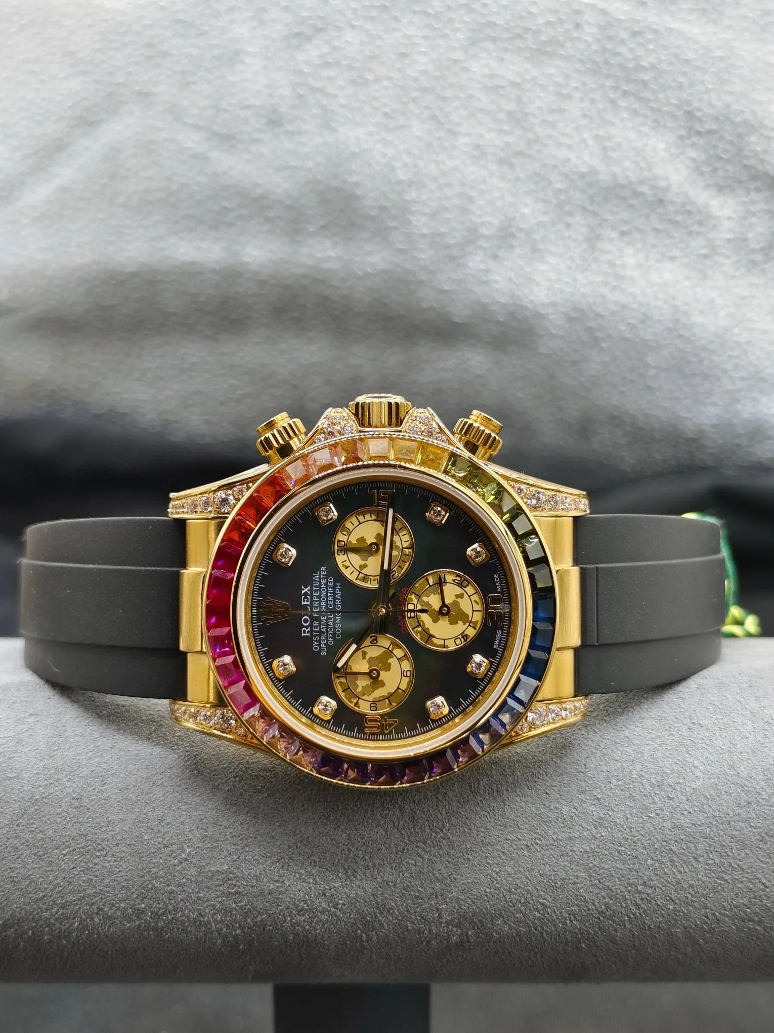 【Top Replica】💰Private chat! ROLEX Daytona Series 🎮Cosmic Chronograph Daytona 40 Series - 904 Stainless Steel 1⃣️ Made of natural navy blue mother-of-pearl double real platinum small eyes, each piece is carefully selected to instantly beat the details and workmanship of other existing versions! 2⃣️Thickness 12.4mm, 🎮 Using 7750 movement, the time is adjusted in one gear, there is no calendar gap in the middle, and the timing function can be used normally! 3⃣️Super 904 steel material, sapphire mirror! Every detail is done to the extreme! Welcome to taste! 🎮S1 exquisitely recommended men’s multifunctional mechanical watch