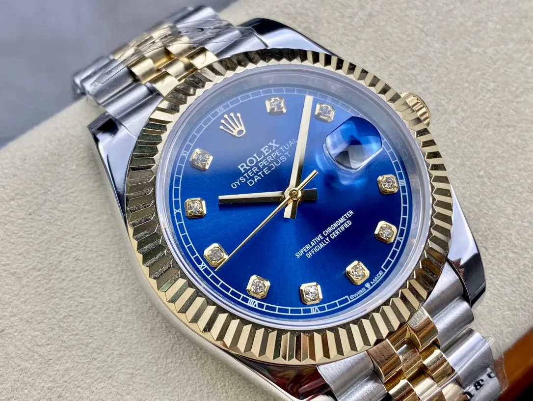 【High-end replica】💰1160! Rolex Single Calendar Datejust Series 41mm [Diameter] 41mm [Movement] Equipped with imported fully automatic mechanical movement [Ring] Rolex RingCommand triangular pit pattern / aperture [Mirror] Scratch-resistant sapphire glass mirror [Material] Imported 316L stainless steel case [Strap] Stainless steel (Oystersteel) optional three-bead/five-bead chain strap [Buckle] Original buckle Super high quality, more beautiful in kind, market exclusive! Classic men's casual watch, the standard accessory for successful men, allowing you to wear it once and for all!