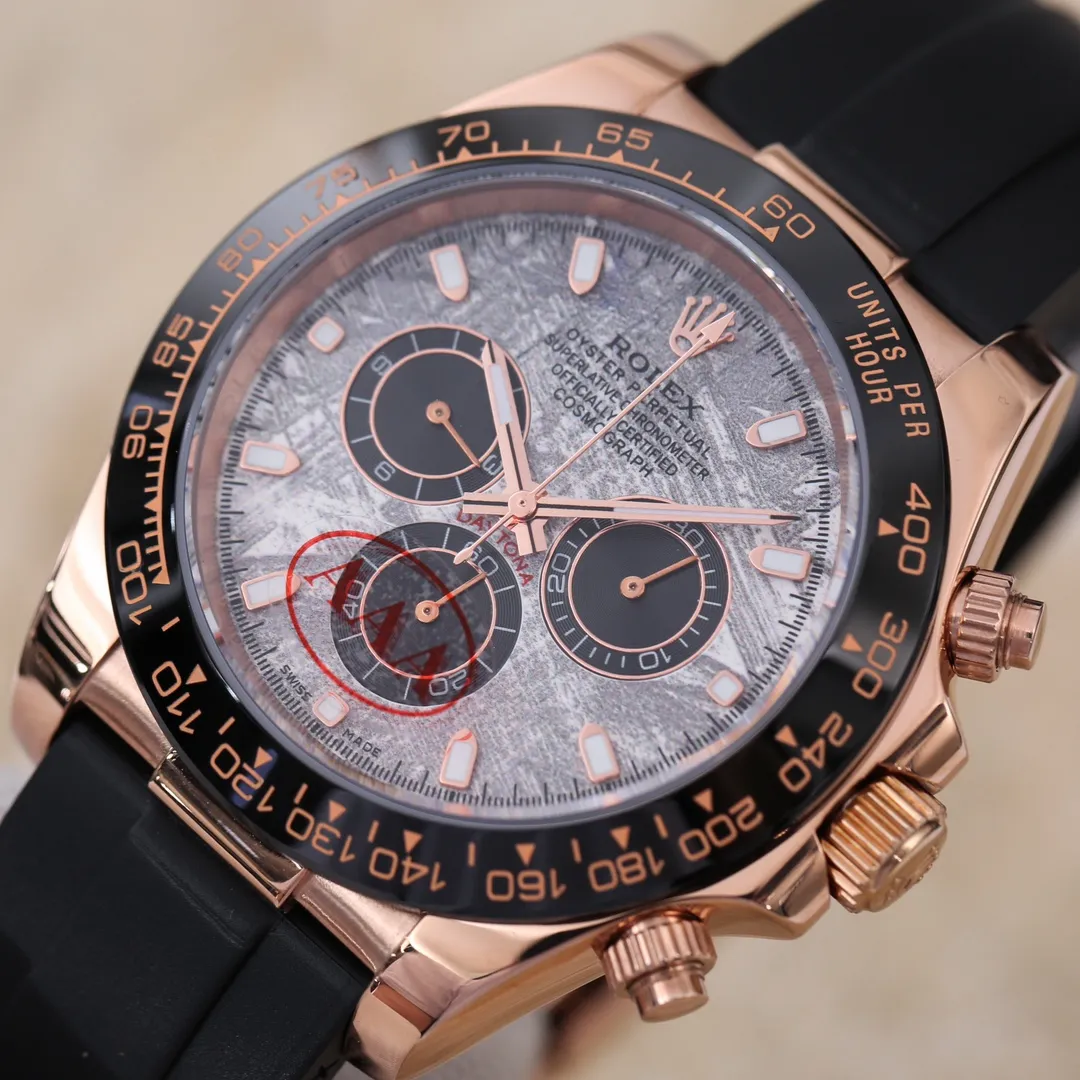 【High-end replica】💰1160! Rolex Daytona Series [Diameter] 40mm [Movement] Equipped with imported fully automatic Citizen mechanical movement [Ring] Imported finely polished ring/ceramic ring [Mirror] Scratch-resistant sapphire glass mirror [Material] Imported 316L stainless steel case [Strap] Stainless steel three-bead strap/high-quality tape [Buckle] Original buckle Super high quality, more beautiful in kind, market exclusive! Classic men's casual watch, the standard accessory for successful men, allowing you to wear it once and for all!