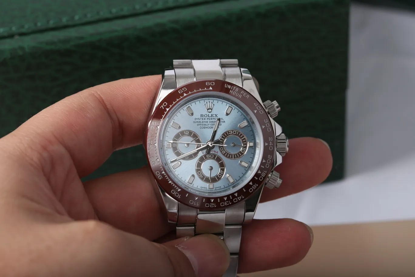 【High-end replica】💰1160! Rolex --- distinguished Daytona series mechanical men's watch! Top men's watch, imported 316 stainless steel case! Mineral super strong mirror, long-lasting wear resistance, rotatable ceramic ring, 316 stainless steel strap watch, fully automatic mechanical movement, accurate travel time, size 40mm and thickness 11mm, new product exclusive assembly is hot-selling... Bowl beauty display, infinite charm, extraordinary temperament, come and snap up, the best products are endless!