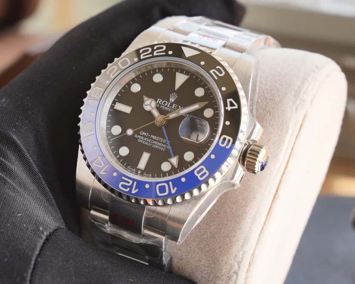 【High-end replica】💰1160! 【Customized all-in-one machine】💰1720! [Top replica] Private chat! ! ! The Rolex Greenwich [GMT-Master II] is one of Rolex's best-selling watches. It is equipped with a real ceramic ring and platinum fonts. The imported 9015 all-in-one mechanical movement has stable and reliable quality. The diameter is 40mm. It is developed one-to-one from the original.