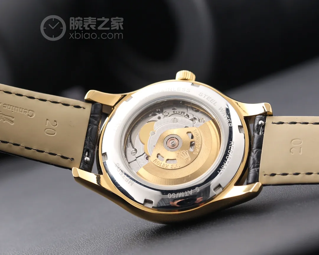 【Foreign trade import】💰4500! Rolex-Cellini Moon Phase 🔥． The Mingdian watch moon phase series adheres to the consistent tradition of Rolex, and more beautifully combines the 6-digit calendar with the sun and moon astrology that is popular among watch lovers. Whether it is the classic and timeless dial design, or the cool polygonal lines carved from stainless steel or rose gold, it is no exception. It also uses the Swiss ETA2824-3 movement, which has a 6-digit calendar and large moon phase, and a watch diameter of 40*10. Sapphire glass. Cowhide pin buckle. Exquisite work, enjoy the ultimate luxury! Welcome to reprint!