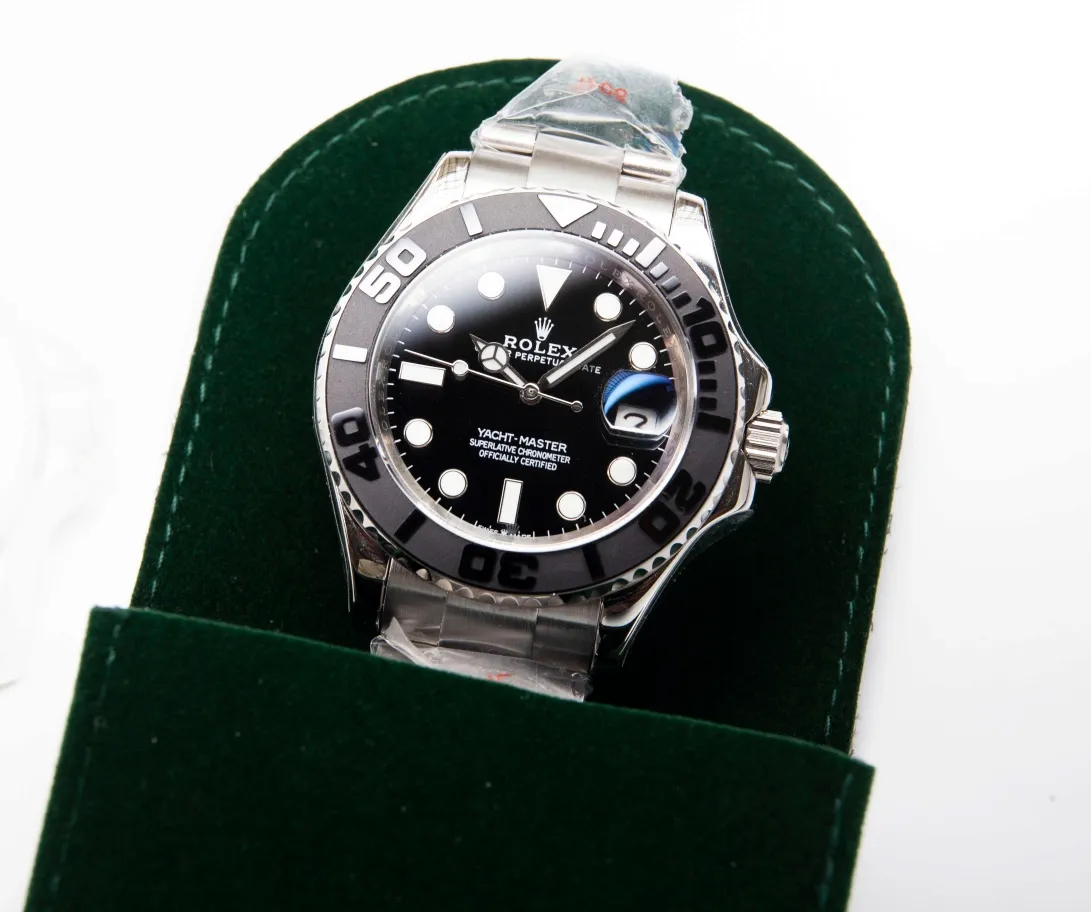 【High-end replica】💰1160! 【Customized all-in-one machine】💰1720! Rolex Yacht-Master series, a classic watch once and for all [Movement] Equipped with a brand new imported 9015 all-in-one fully automatic mechanical movement, with accurate travel time and excellent performance. It is equipped with an original case, with a small blue sapphire glass, a diameter of 40mm, a 316 stainless steel strap, and an original buckle. It is classic and fashionable, with extraordinary taste. It is worth owning! [Rose][Rose][Rose] (Focus on original new machines) The actual pictures are of customized all-in-one machines!