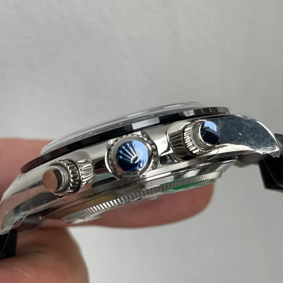 Rolex Daytona V8clean platinum ring eliminates calendar gaps and retains full chronograph function. Swiss super luminous, polished scale, 13.4mm