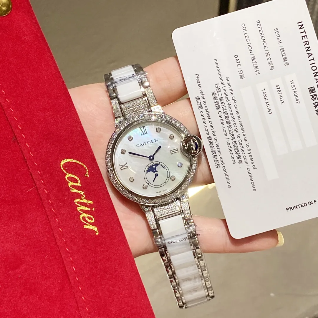 【High-end replica】💰1360! Cartier women's blue balloon luxury series, quartz watches are shipped in the same color [color], the sun, moon and stars are displayed in a large frame, the starry sky is running, time flows, special cutting diamonds 💎 inlaid ring, personality, perfect, equipped with original imported quartz movement, precise travel time, Cartier original snap buckle, diameter 36mm, thickness 8mm "Please pay attention to the exclusive background for detailed shooting"