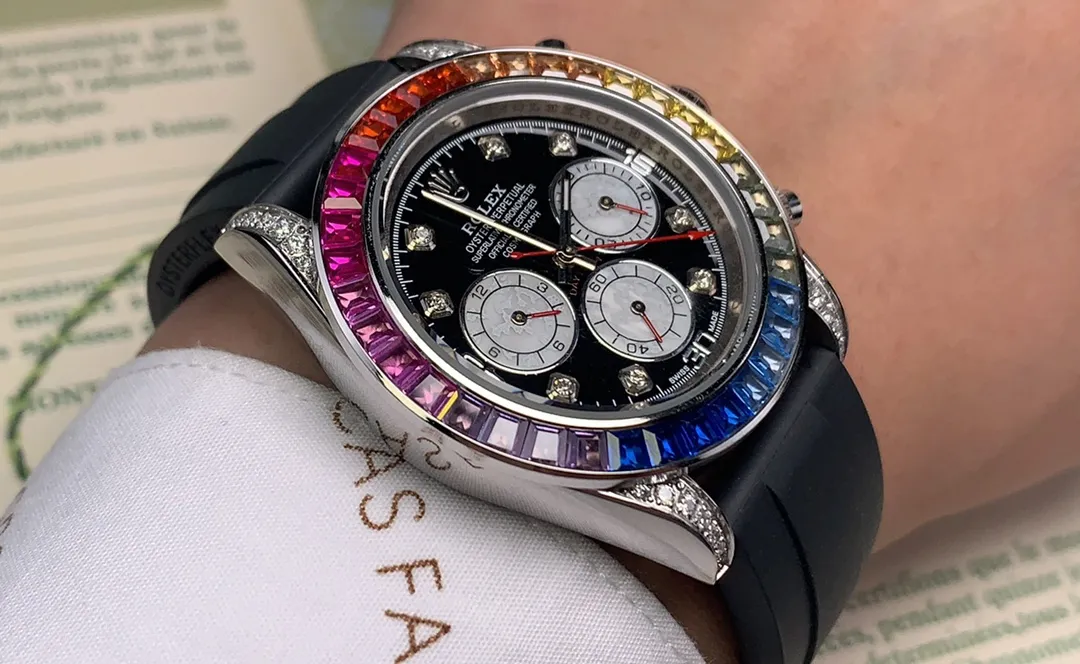【High-end replica】💰1360! Rolex Daytona series is equipped with imported Citizen 8215 automatic machine, 40mm mineral-strengthened glass, three-bead steel belt, safety buckle. Life moves forward every second, but there is no time to look back, and there is only limitless learning.