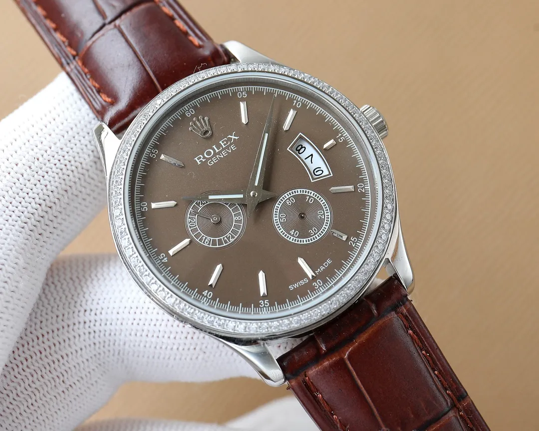 【Customized all-in-one machine】💰1720! Rolex's fine men's watches, classic three-hand design, noble atmosphere, gentlemanly style, excellent quality, are selling well all over the city. Using imported 9015 movement (zero repair), top-grade 316 fine steel case, imported calfskin strap, mineral super mirror, size 40*10.3mm🔥Top product, high quality products constantly🔥