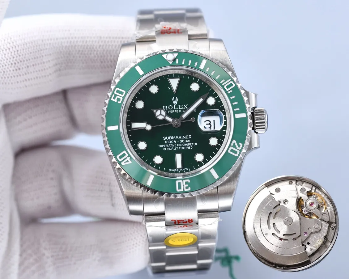【Top replica】💰3900! Rolex Submariner is coming! Two exclusive technologies: [Sapphire Luminous Stone] and [One-click Snap]. Clone the original Cal.3135 integrated movement, blue hairspring, imported KIF shock absorber (not fake triangle shock absorber)! Key points of the upgrade: 1⃣️【Sapphire Luminous Stone】Exclusive technology, a sapphire mirror is installed on the outer layer of the luminous stone. It is really difficult to install a mirror in a diameter of only 3mm. Through high-precision advanced equipment, it was successfully completed, achieving the same scratch-resistant luminous pearl as the original. 2️⃣[The scale on the outer ring will not turn black] The scale on the ring mouth uses physical vapor deposition technology, and platinum powder is coated on the font at high temperature to make the font color durable and will not fade or turn black when exposed to water or oil. 3️⃣【One-touch snap-buckle】The outer safety buckle of the watch buckle is the same as the original one. Just hold the inside of the watch buckle with your finger and press the buckle body with another finger, and the outer safety buckle can automatically spring open. It is also an exclusive technology in the entire market. 4️⃣【Literal texture upgrade】The luminous stone on the round nails of the literal scale is full but not overflowing, and the word nails are chamfered, making them more delicate than before! 5️⃣【Calendar instantaneous jump and retreat】In order to strive for excellence and shorten the distance from the counter, the calendar has also been improved. The counter calendar instantly jumps at the 12-digit digit when the hour and minute hands are aligned. We have also done this. For example, the retreat calendar is in effect on the date. When adjusting the time, if the calendar is accidentally adjusted to No. 2 on the 1st today, you can pull the head to the third gear and turn the hour and minute hands counterclockwise. This will return the calendar to No. 1. Other movements cannot do this. This is consistent with the counter 3135 machine! 6️⃣[Movement performance] Swing frequency 28800 per hour, 31 rubies, power reserve 50 hours, instant calendar, four-arm Glucydur alloy balance wheel, 4 weights, 2 of which are adjustable weights, Breguet-style blue hairspring, KIF shock absorber, Rolex movement’s unique red wheel, using TEFLON spraying process, anti-corrosion, wear-resistant, friction reduction, stable and reliable performance! 🔝This is a watch that is worth buying in terms of performance and price. It also comes with a counter velvet bag for easier storage! 685🔥Top quality products are constantly produced🔥