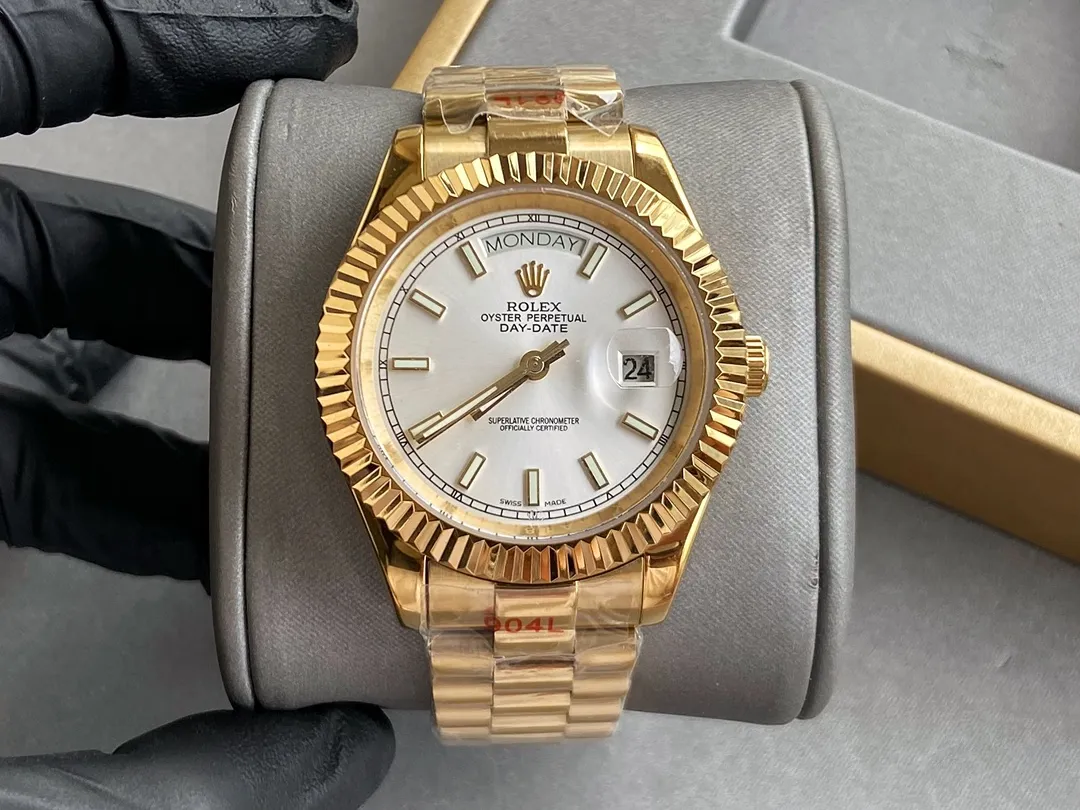 【High-end replica】💰1300! ROLEX Best Selling Classic Series: Datejust Oyster Dual Calendar Series Movement: Top imported fully automatic Citizen 8215 mechanical movement dual calendar display Case: Made of 316 stainless steel case Mirror: Sapphire scratch-resistant mirror Size: Diameter 40mm Thickness 10mm