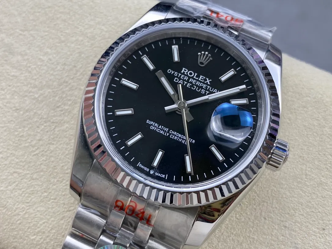 【High-end replica】💰1160! Rolex Single Calendar Datejust Series 36mm [Diameter] 36mm [Movement] Equipped with imported fully automatic mechanical movement [Ring] Rolex RingCommand triangular pit pattern / aperture [Mirror] Scratch-resistant sapphire glass mirror [Material] Imported 316L stainless steel case [Strap] Stainless steel (Oystersteel) optional three-bead/five-bead chain strap [Buckle] Original buckle Super high quality, more beautiful in kind, market exclusive! Classic casual watch, the standard equipment for successful people, allowing you to achieve success once and for all!