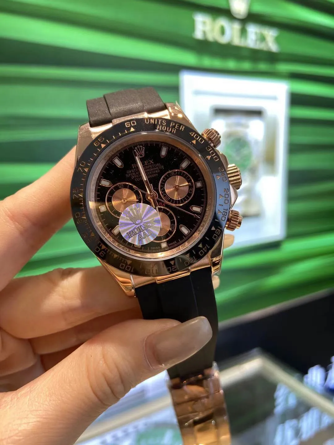 【High-end replica】💰1160! Rolex - Rolex Daytona men's mechanical watch Movement: Imported Citizen 8215 movement Size: Diameter 40mm Thickness 11mm Case: 316 stainless steel case Mirror: Sapphire mirror Strap: Comfortable silicone strap-original buckle
