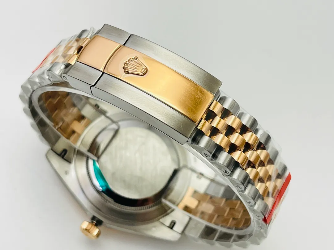 [VR Factory2022 latest masterpiece] Rolex’s latest Datejust series mechanical watch! 1⃣️[Size] Diameter 41MM, thickness 12MM! 2⃣️[Movement] Equipped with 2836 movement, strict debugging ensures accurate travel time, stable performance, and zero repairs! 3⃣️【Dial text】Using top-grade Swarovski diamonds and hand-inlaid craftsmanship, it is designed with the concept of excellence! 4⃣️[Case Buckle] The 904L stainless steel case is made of the same material as the original version and paired with a 904L stainless steel strap/original safety buckle! 5⃣️The watch strap is made of 904L Oyster steel.  6⃣️The side of the watch case is consistent with the original version and adds a QR code to prevent counterfeiting! 7⃣️【Mirror】Scratch-resistant sapphire crystal, anti-reflective convex magnifying calendar window, pure waterjet cutting! VR Factory is the same on the outside as it is original! Welcome friends from all walks of life to taste it!