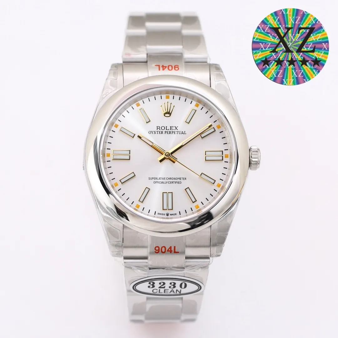 The Rolex Oyster Perpetual 41 series 1⃣️ is equipped with Rolex’s new 3230 integrated movement; 2⃣️ The 41mm diameter of the watch is consistent with the original; 3⃣️ The dial has polished nails and top-notch Swiss ice blue luminous, which is consistent with the original Rolex The light is consistent; 4⃣️Super 904 steel material, mirror sapphire glass; 5⃣️The watch strap is made of top-notch Oyster steel three-lattice links, giving the wrist the highest and best comfort. Every ultimate detail is the sincerity of the factory's ingenuity! ! ! Factory quality! Welcome to reprint!