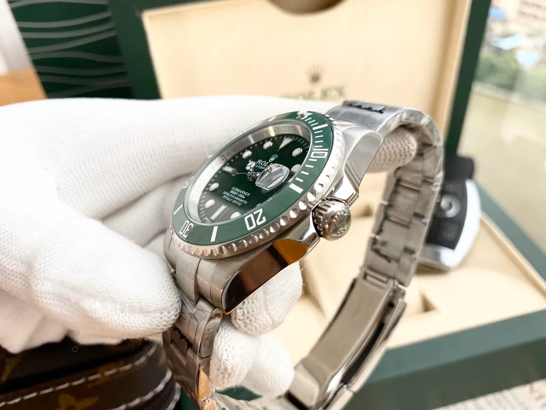 【High-end replica】💰1160! Rolex Submariner ceramic ring (super luminous) 🏍Type: 3-pin Submariner series men's watch 🏍Strap: top 316 stainless steel strap 🏍Movement: imported fully automatic Citizen 8215 mechanical movement 🏍Material: sapphire mirror 🏍Size: diameter 40mm, thickness 12mm 🏍Buckle: original buckle