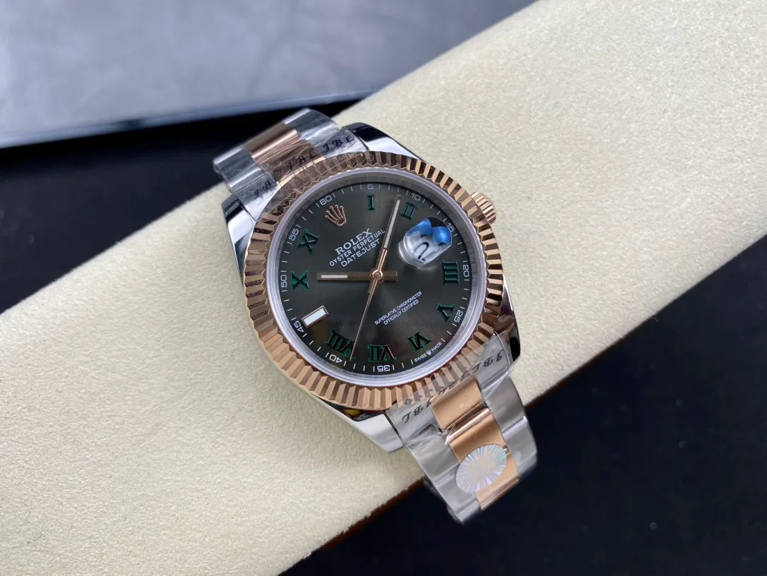 【High-end replica】💰1160! Rolex Single Calendar Datejust Series 41mm [Diameter] 41mm [Movement] Equipped with imported fully automatic mechanical movement [Ring] Rolex RingCommand triangular pit pattern / aperture [Mirror] Scratch-resistant sapphire glass mirror [Material] Imported 316L stainless steel case [Strap] Stainless steel (Oystersteel) optional three-bead/five-bead chain strap [Buckle] Original buckle Super high quality, more beautiful in kind, market exclusive! Classic men's casual watch, the standard accessory for successful men, allowing you to wear it once and for all!
