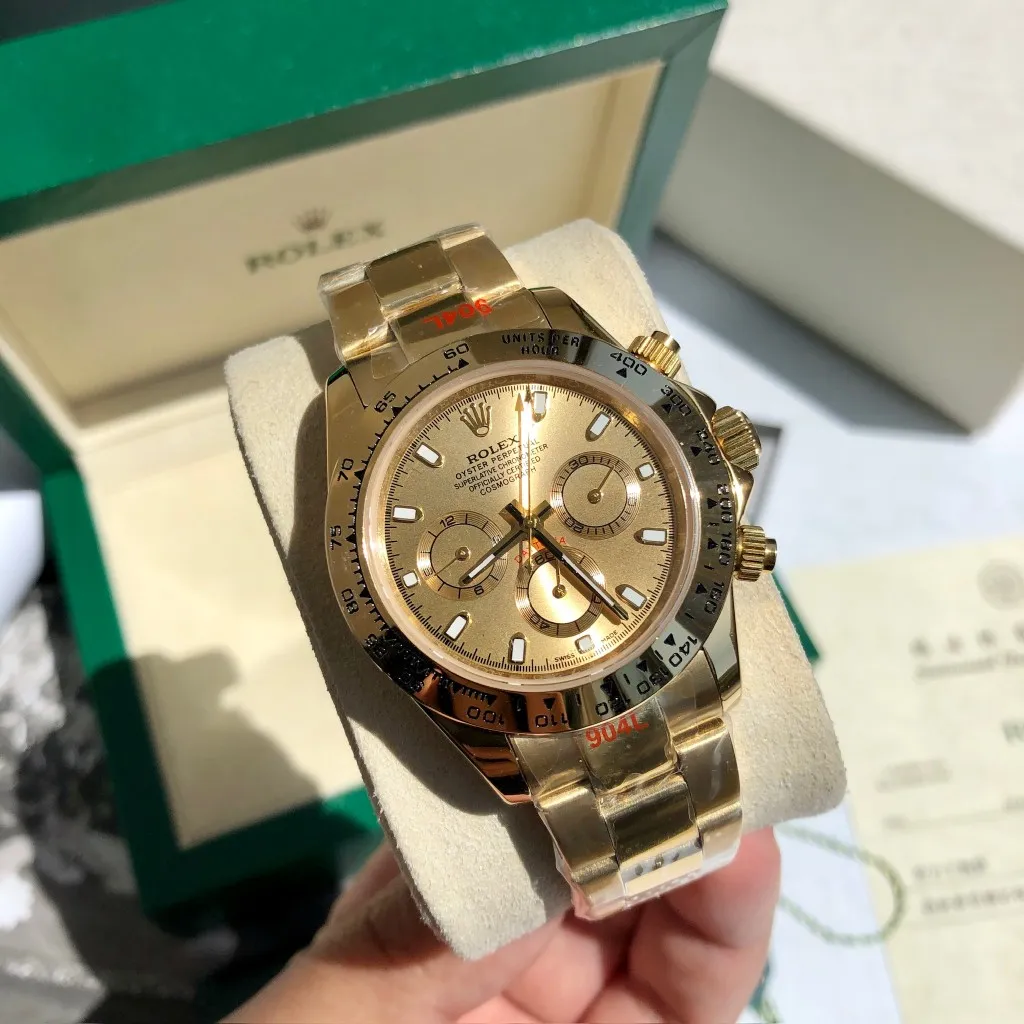 【High-end replica】💰1160! Customized all-in-one machine 💰1720! Rolex Daytona Series [Diameter] 40mm [Movement] Equipped with imported fully automatic mechanical movement [Ring] Imported finely polished ring/ceramic ring [Mirror] Scratch-resistant sapphire glass mirror [Material] Imported 316L stainless steel case [Strap] Stainless steel three-bead strap/high-quality tape [Buckle] Original buckle Super high quality, more beautiful in kind, market exclusive! Classic men's casual watch, the standard accessory for successful men, allowing you to wear it once and for all!