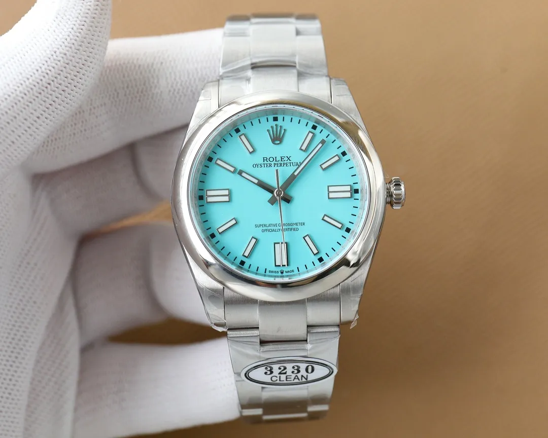 【High-end replica】💰1160! 【Customized all-in-one machine】💰1720! Rolex Oyster Perpetual 41mm men’s brand new upgrade! The colors are complete, and the official website has matching colors❤️! It is equipped with a brand new imported 9015 all-in-one mechanical movement, which has stable running time. The mirror is made of double-layer sapphire mirror, which is more wear-resistant and scratch-resistant. It is waterproof to a depth of 100 meters and can swim🏊. Buy with confidence! 😘