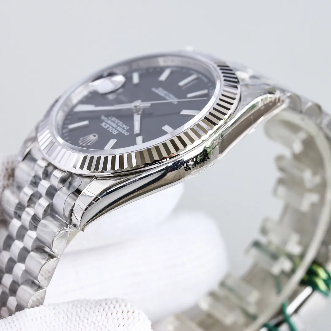 【Top Replica】💰5100! The highest version of VS, the new Rolex Datejust, has arrived in small quantities and is equipped with the new 3235 movement and 72 hours of kinetic energy storage. That’s right, 72 hours. The actual kinetic energy storage time of 3235 movement and 2824/2836 on the market is about 38 hours, and can only be stored for one night. The new 3235 movement has been tested and can be used non-stop for a weekend, truly once and for all!