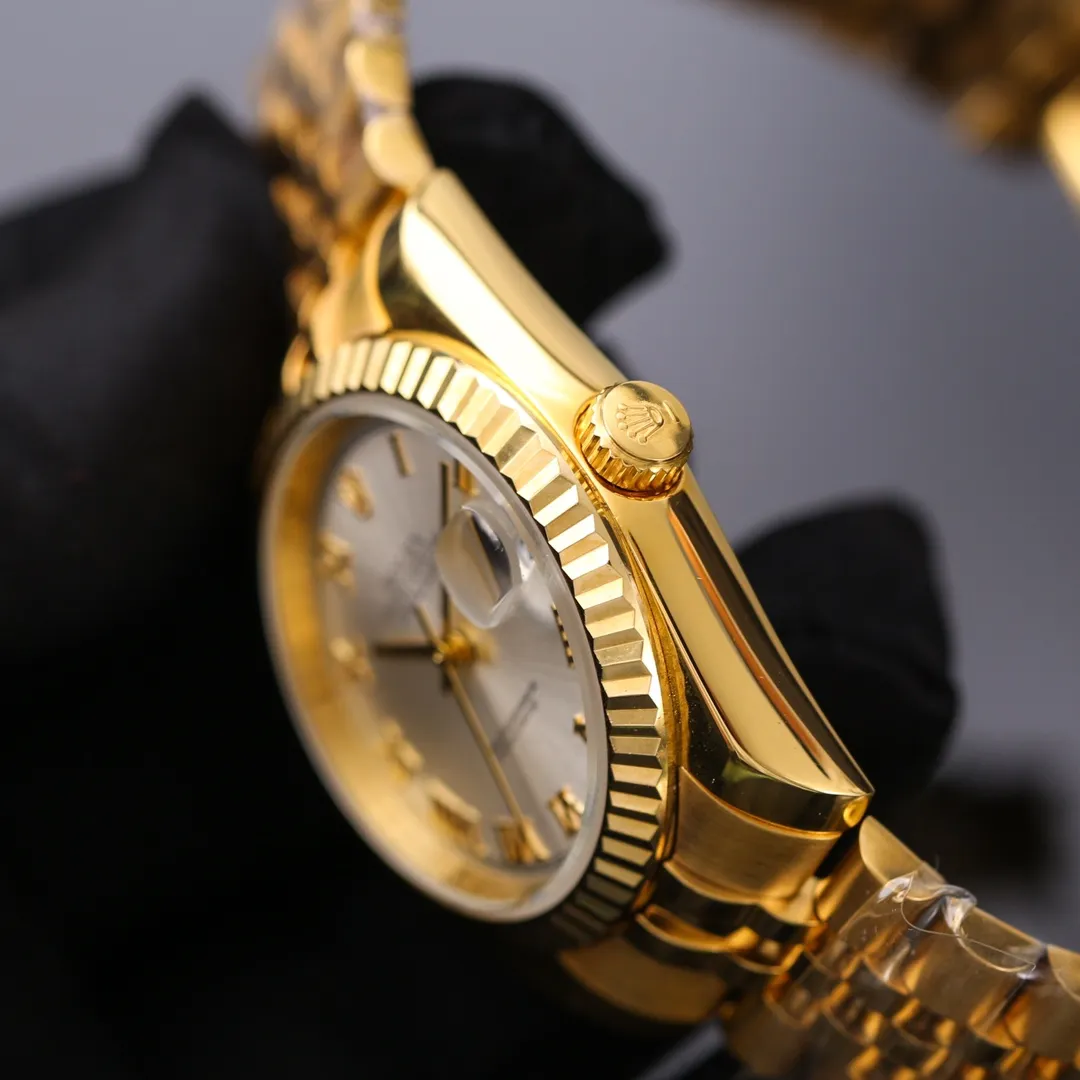 [High-end replica] 💰1760 each! Rolex Datejust series, perfect for couples, Swiss quality 100% super waterproof luminous sapphire glass back design, equipped with original imported 8215 fully automatic movement, female 6T51 movement, diameter 36mmx10.5mm. Female 28mm, looks the same inside and out, unique! Create market-friendly prices! Welcome to forward and order! [Love][Fist][Fist][Handshake][Handshake] Welcome to reprint!