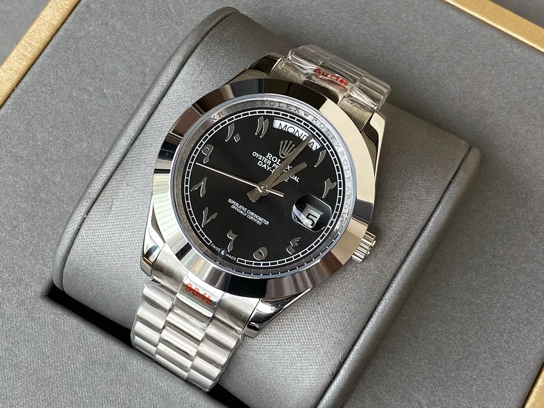 【High-end replica】💰1300! ROLEX Best Selling Classic Series: Datejust Oyster Dual Calendar Series Movement: Top imported fully automatic Citizen 8215 mechanical movement dual calendar display Case: Made of 316 stainless steel case Mirror: Sapphire scratch-resistant mirror Size: Diameter 40mm Thickness 10mm