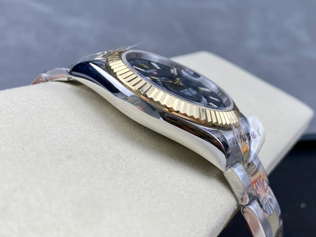 【High-end replica】💰1240! Rolex SKY Skywalker Series [Diameter] 42mm [Buckle] Original insurance folding clasp, more beautiful in kind, exclusive on the market! Classic men's casual watch, the standard accessory for successful men, allowing you to enjoy your life once and for all