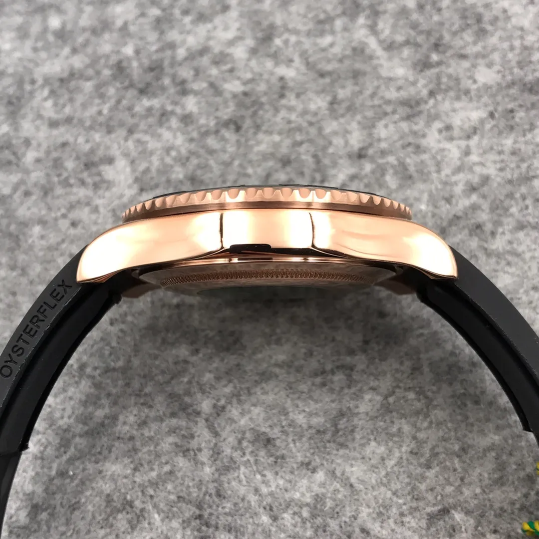 [Foreign trade import] 💰970 Rolex - ROLEX 👑 Style: YM yacht series - mechanical watch Movement: Original imported Citizen 8215 movement Case: 316L stainless steel case Strap: Imported silicone strap/original safety buckle Mirror: sapphire glass💎 Size: diameter 40mm thickness 12mm / diameter 44mm thickness 14 D85!