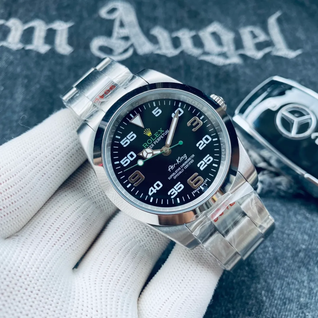 【High-end replica】💰1240! Rolex Airmaster Explorer Series 🏍️Introduction: Round guest design 🏍️Dial: Fluorescent digital design trend frontline partner 🏍️Strap: Imported 316 stainless steel case, comfortable and durable 🏍️Movement: Fully automatic imported Citizen 9015 all-in-one machine 🏍️Size: 40mm in diameter, 10mm in thickness KL recommends, compare with the picture above🥤🥤
