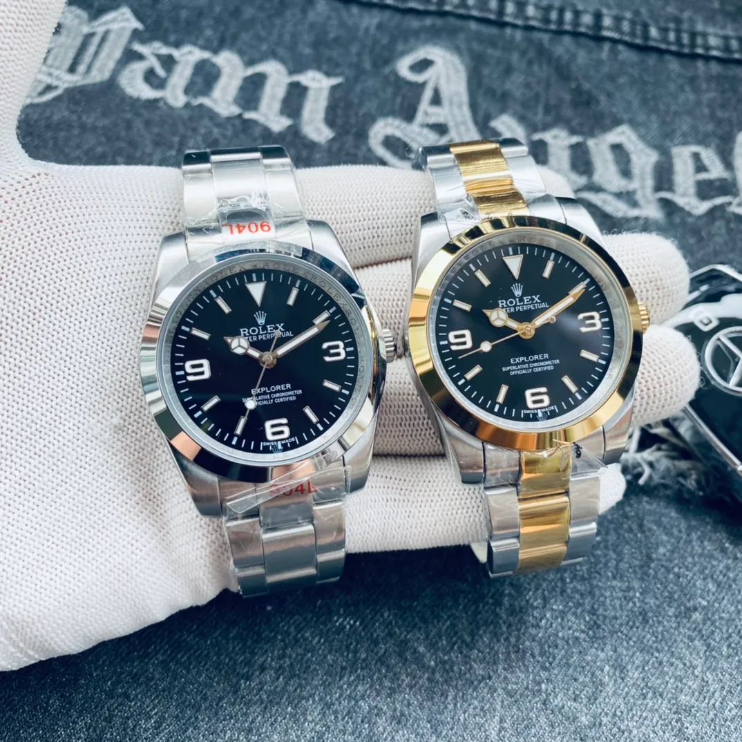 【High-end replica】💰1240! Rolex Airmaster Explorer Series 🏍️Introduction: Round guest design 🏍️Dial: Fluorescent digital design trend frontline partner 🏍️Strap: Imported 316 stainless steel case, comfortable and durable 🏍️Movement: Fully automatic imported Citizen 9015 all-in-one machine 🏍️Size: 40mm in diameter, 10mm in thickness KL recommends, compare with the picture above🥤🥤