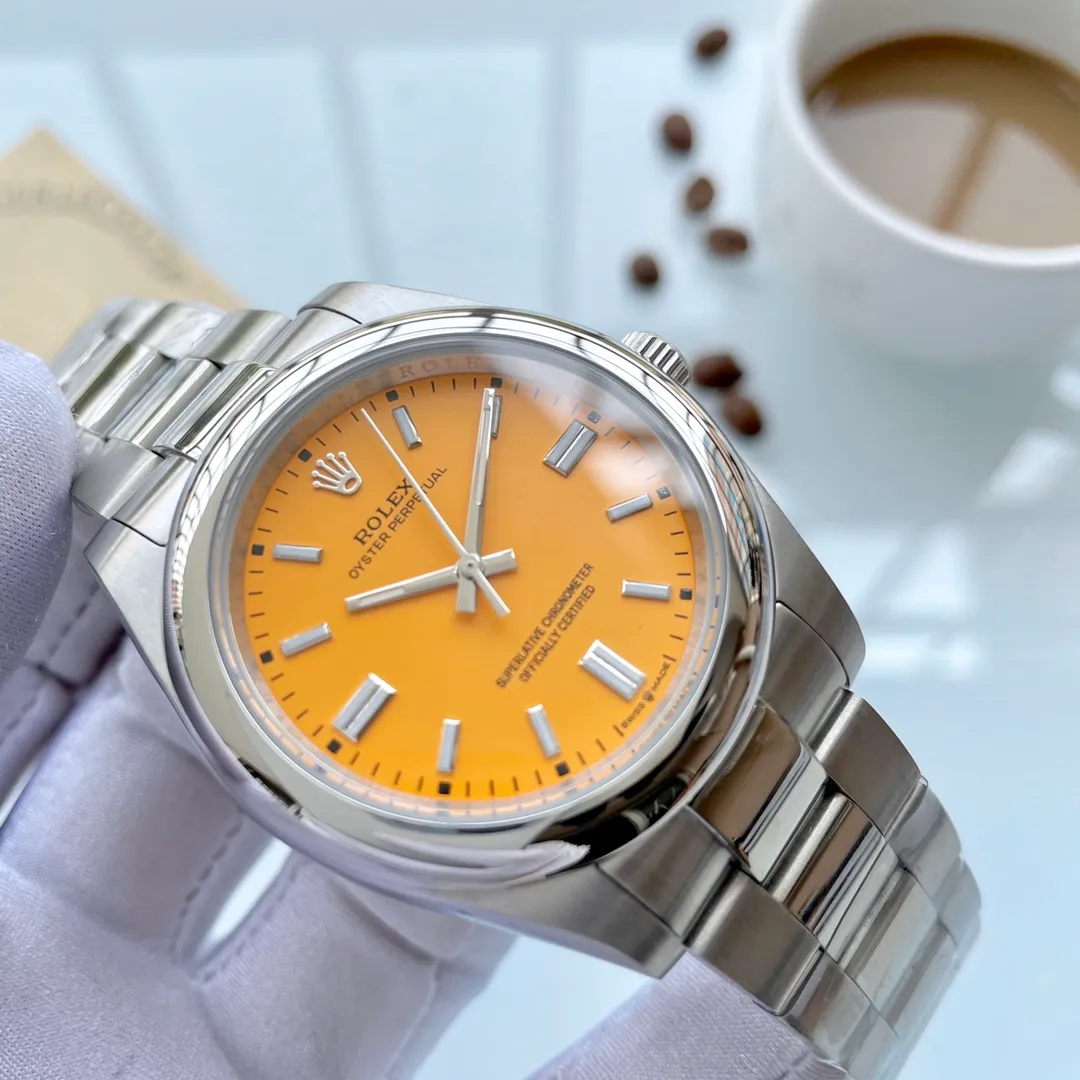 【Foreign trade import】💰1240! 2021 new Rolex Oyster Perpetual 41mm series TOP-level automatic winding movement, stable running time and high cost performance ① Same thickness as the original 12mm, case diameter 41mm; ② Polished nails; top Swiss ice blue luminous, consistent with the original luminous; ③ Super 904 steel material; sapphire glass; ④ Top-notch workmanship, each strap fits perfectly with the lugs, giving the wrist the highest comfort! Welcome to reprint!