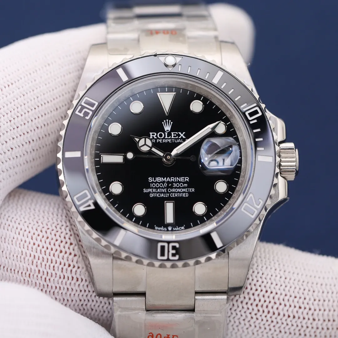 【Top Replica】💰4300! Rolex Submariner 41MM is shockingly released! [Technical Advantages] 1⃣️New Submariner with a diameter of 41MM [Bezel] The bezel is made of one-piece (non-etched) sapphire luminous beads, the platinum electroplated scale has a uniform color that will never fade, the green ghost is emerald green and translucent, and the black ghost is as deep as ink. Super luminous. 2⃣️ [Mirror] Made of scratch-resistant sapphire mirror and blue film calendar crystal. 3⃣️ [904L stainless steel watch case] Through careful polishing and strict quality control, the shape is ensured to be in place. The brushing and polishing can match the original craftsmanship. It is polished with craftsmanship from the inside to the outside, and the case size data is perfectly restored. 4⃣️ [One-click spring buckle] The strap is smooth and made of the same 904L. The strap grain and buckle details are chamfered and polished. It feels soft and comfortable to wear, and the operation is effortless. The buckle number is 1LD. 5⃣️The waterproof performance is comparable to the genuine product - the screw-in outer ring, bottom cover and winding crown system are combined with the middle case to fully demonstrate the waterproof performance of the Oystersteel case! Waterproof 300M!  Satisfy your noble ownership of Rolex Submariner! Welcome for your tasting! Welcome to reprint!