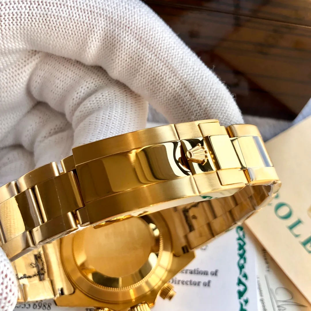 【High-end replica】💰1300! 【Customized all-in-one machine】💰1840! Rolex Daytona Special Custom Edition Series Created by Swiss Shell. It goes without saying that the goods are good. "Daytona series is equipped with a fully automatic mechanical movement. Stainless steel case. Size 40mm. Coated glass. Stainless steel strap. Made by Swiss Shell. Original buckle. I can't put it down. The Rolex Daytona. This picture was taken of a customized all-in-one machine!