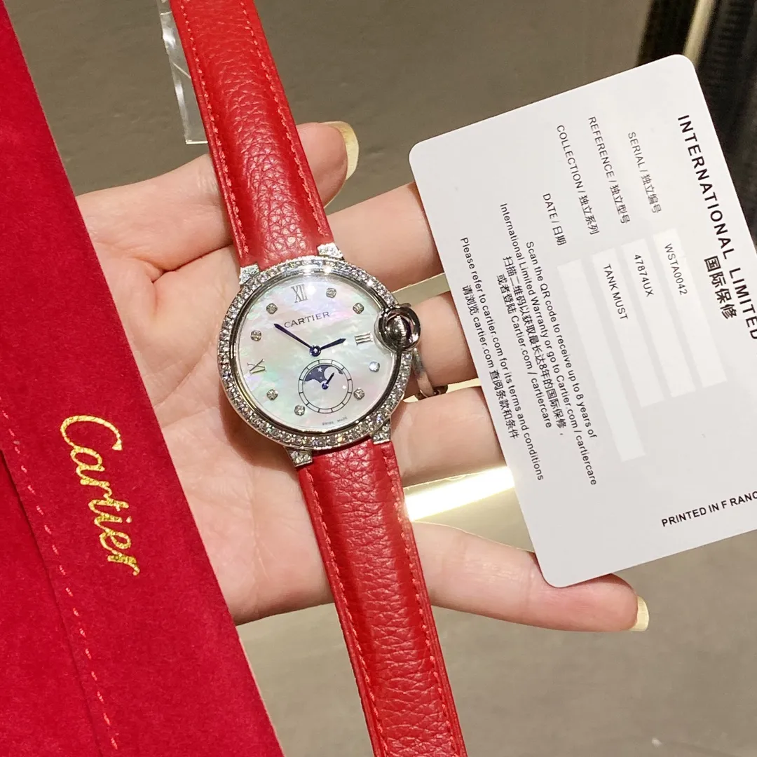 【Foreign trade import】💰960! Cartier women's blue balloon luxury series, quartz watches are shipped in the same color [color], the sun, moon and stars are displayed in a large frame, the starry sky is running, time flows, special cutting diamonds 💎 inlaid ring, personality, perfect, equipped with original imported quartz movement, precise travel time, Cartier original snap buckle, diameter 36mm, thickness 8mm "Please pay attention to the exclusive background for detailed shooting"